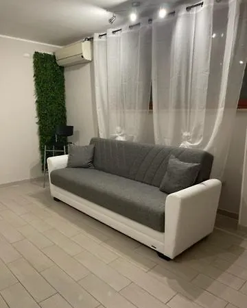 Otto Apartment